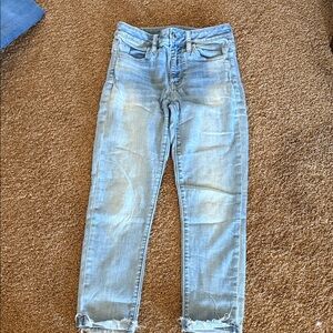 Women’s American Eagle outfitters Hi rise Jegging crop jeans sz 4 regular